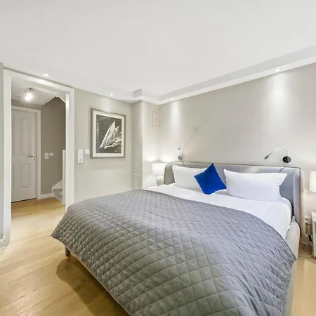 בית נופש Haus-alster-2 *